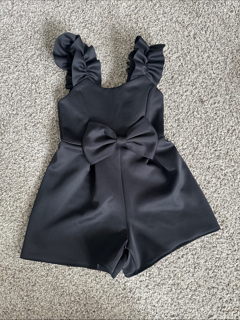 Iris & Ivt child black shorts romper size 7